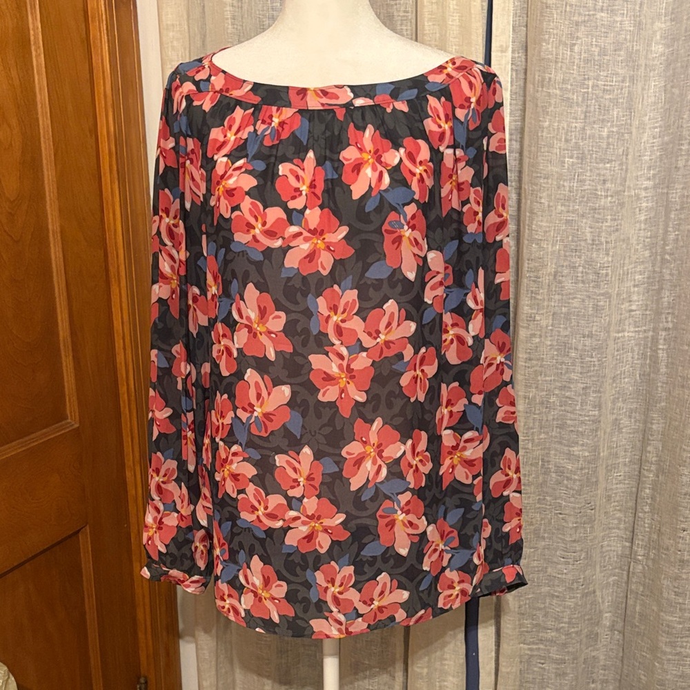 LOFT Floral Women's Top - Pink and Blue